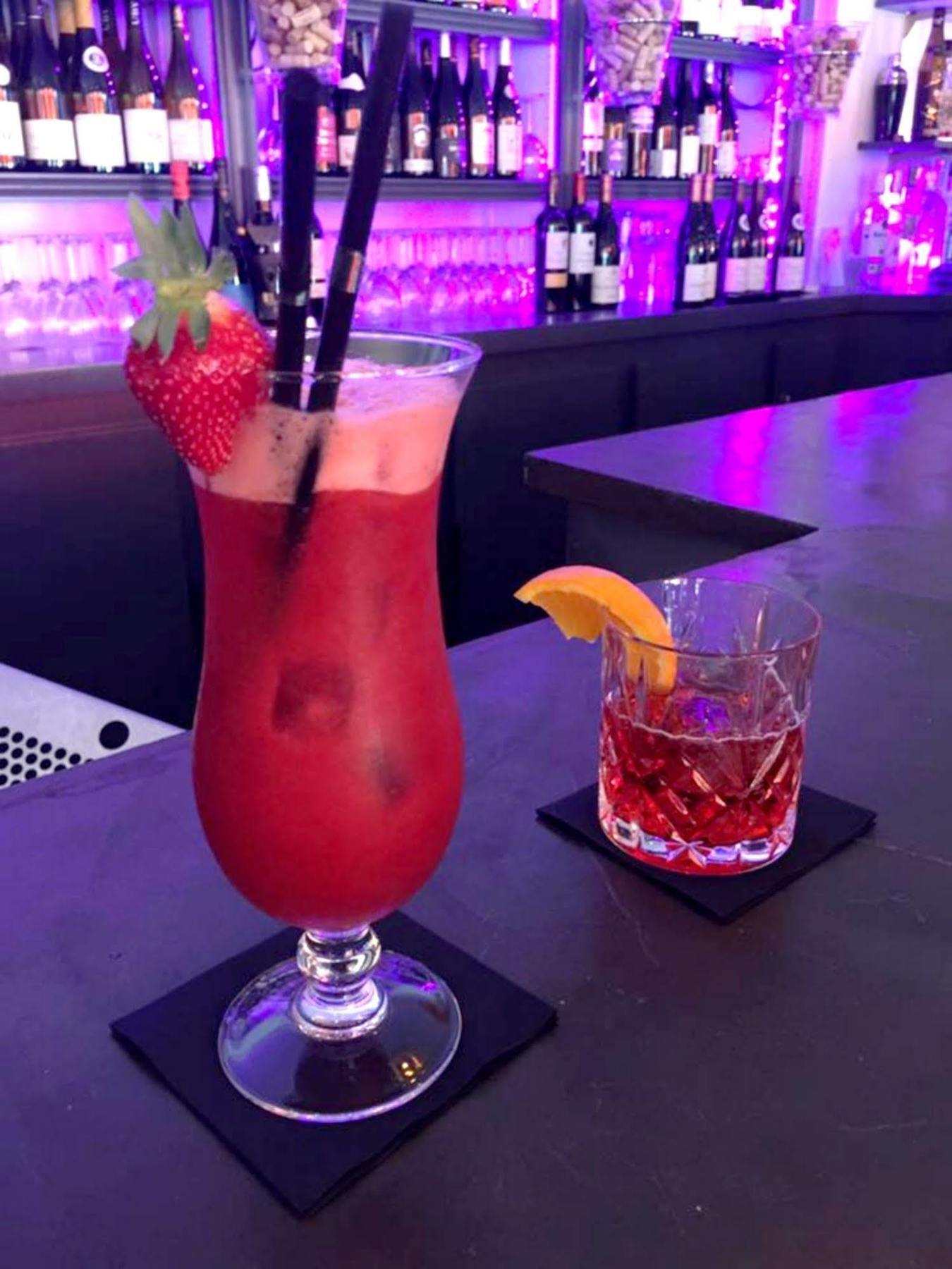 德拉好乐酒店 圣布里亚克滨海 外观 照片